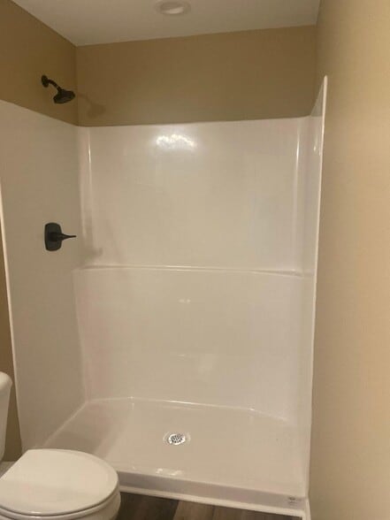 Building Photo - 7012 Caravan Dr
