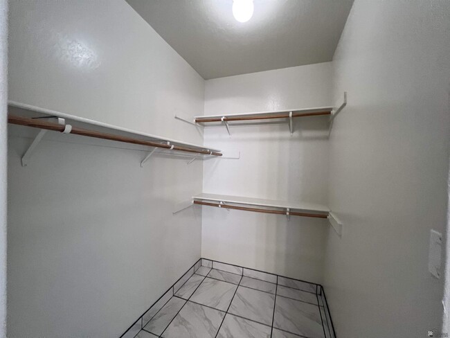 Building Photo - 4532 S Agave Ave