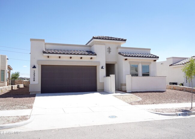 Building Photo - 13368 Emerald Glass Dr