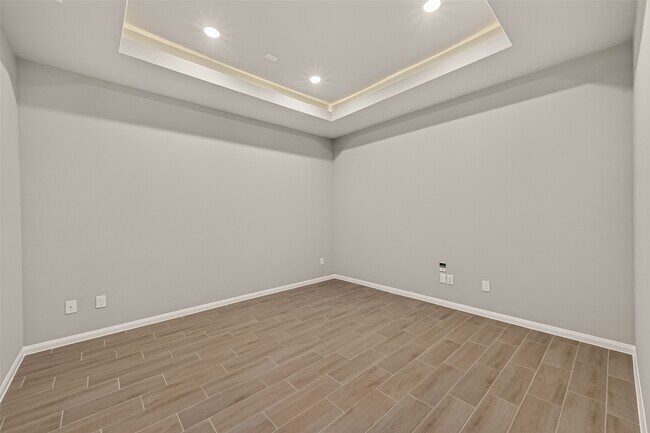 Building Photo - 27003 Estella Mdw Ln