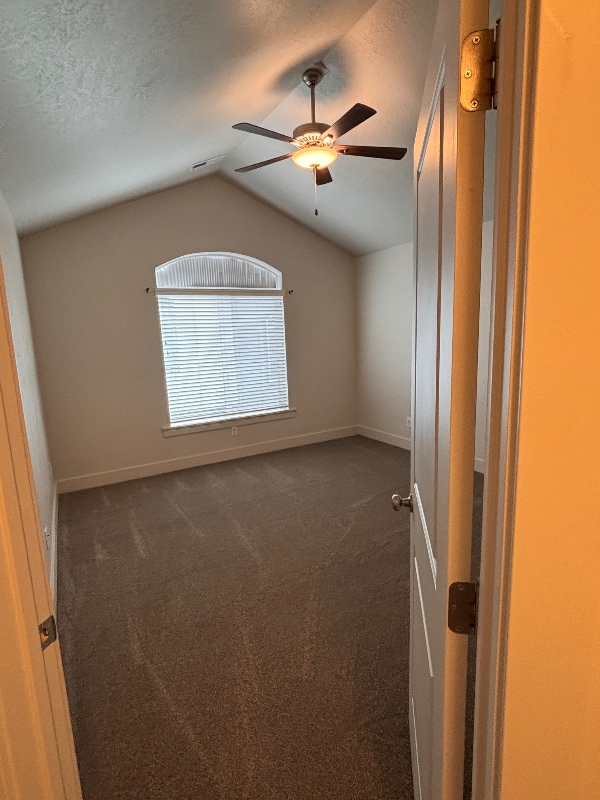 Building Photo - 1055 E 1060 S