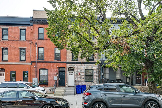 Primary Photo - 3924 Haverford Ave