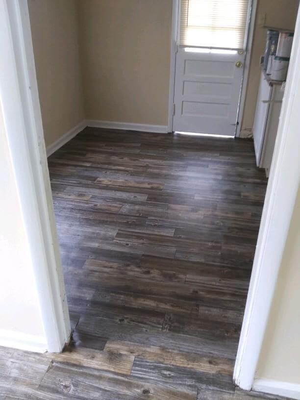 Building Photo - 457 King Rd