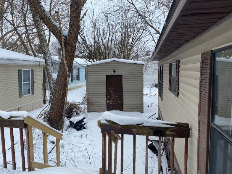 Building Photo - 1914 Borman Ct