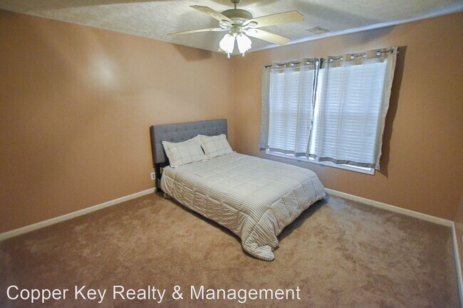 Building Photo - 3 br, 2.5 bath House - 850 Nandina Court