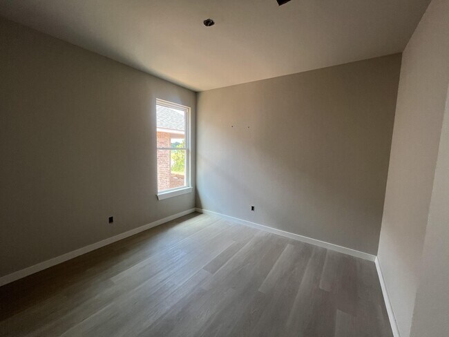 Building Photo - 8325 NW 163rd St