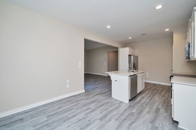 Building Photo - New Construction Elegance on a Peaceful Cul-de-Sac — Move Into Luxury!”