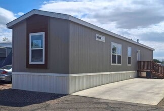 Building Photo - 4100 N Romero Rd