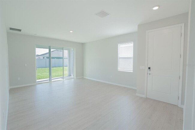 Building Photo - 4010 Westwood Flds Lp