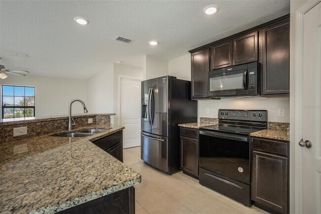 Building Photo - 1172 Moyle Way