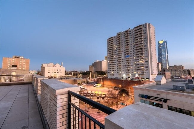 Building Photo - Fully Furnished-Posh Urban Penthouse in Midtown OKC- 1600 Sq. Ft. Rooftop Terrace with 360 degree...