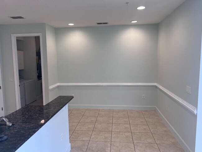 Building Photo - Cypress Reserve - 3 bedroom 2 bath townhouse