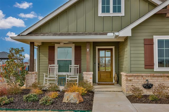Building Photo - 104 Bailey Ranch Dr
