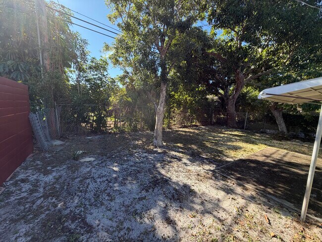 Building Photo - 82 Lariat Cir