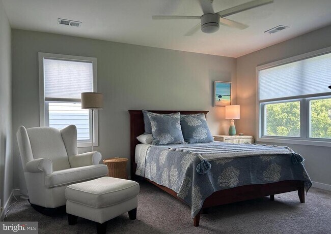 Building Photo - 221 Wilder Ave