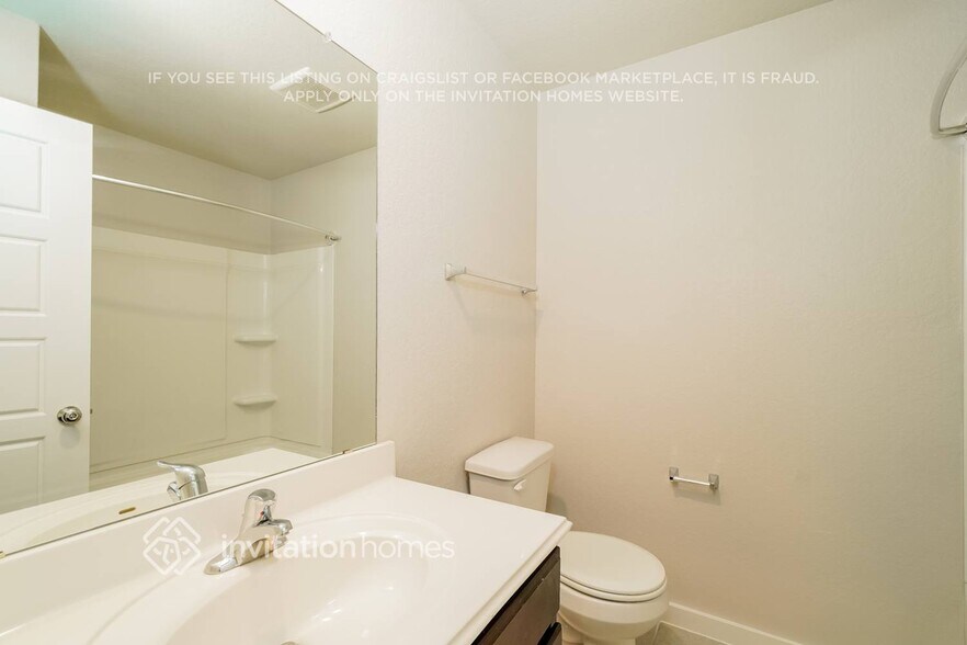 Building Photo - 6952 Cetera Way