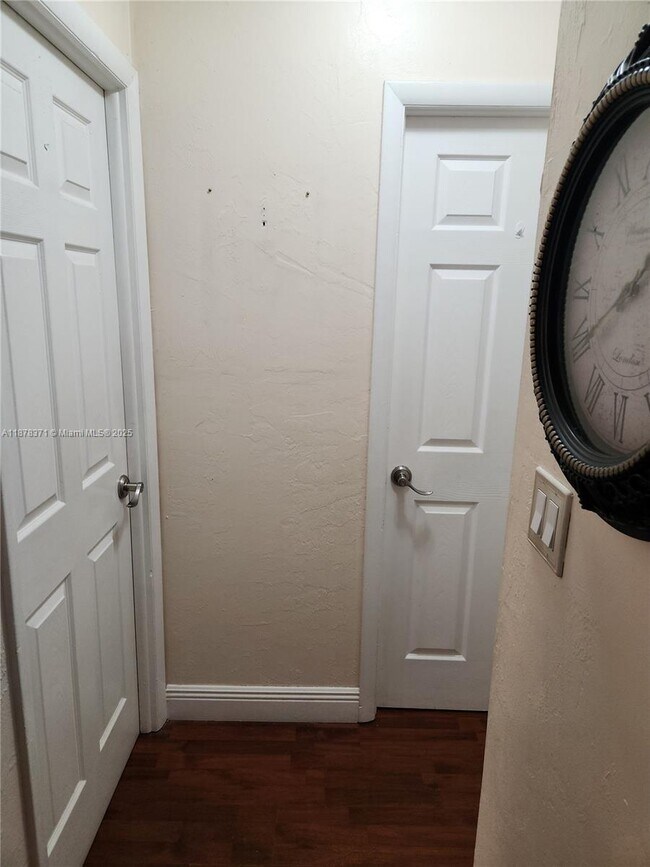 Building Photo - 8401 SW 107th Ave