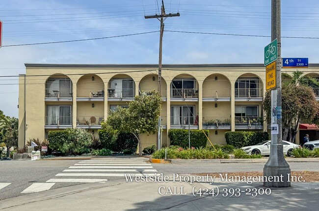 Primary Photo - 2311 4th St
