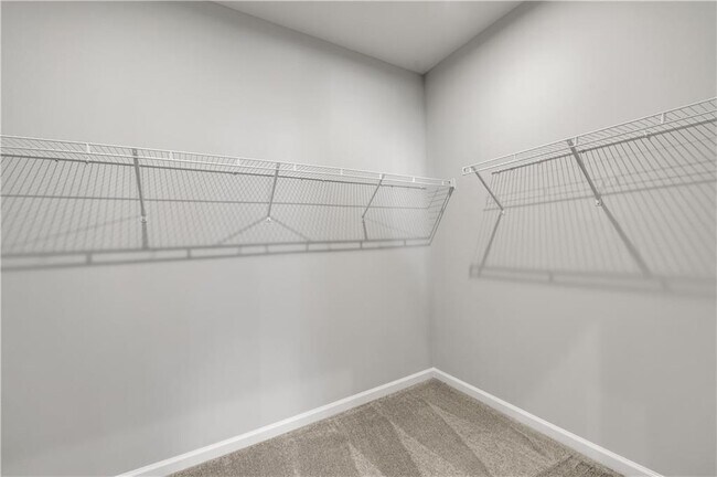 Building Photo - 660 Devon Aly