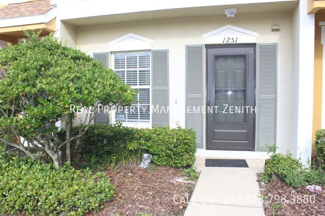 Building Photo - Charming 2-Bedroom TownHome in Covina Key,...