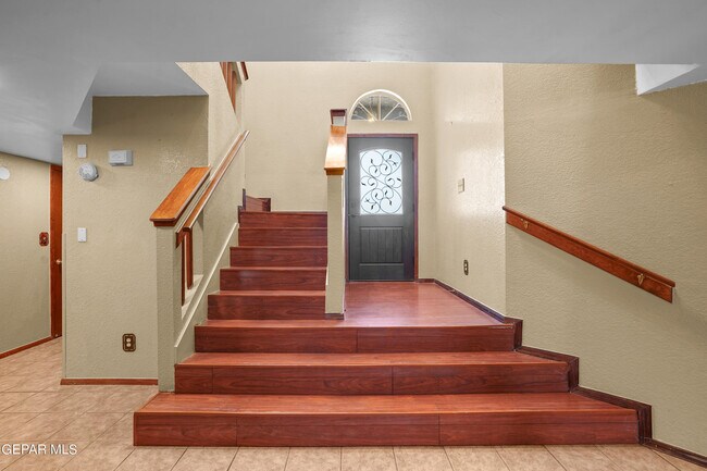 Building Photo - 1325 James Dudley Dr