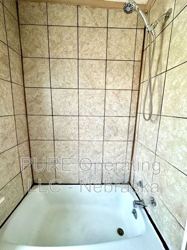 Building Photo - 1504 N 35th St