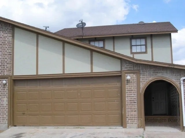 Building Photo - 1806 Bobcat Ln