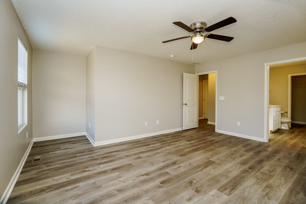Building Photo - 259 Glen Crossing Dr