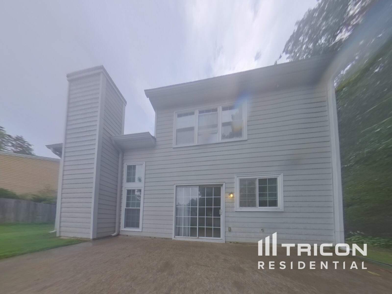 Building Photo - 2021 Maple Ridge Dr NW