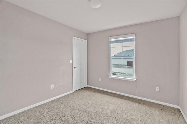 Building Photo - 11324 Malta Dr