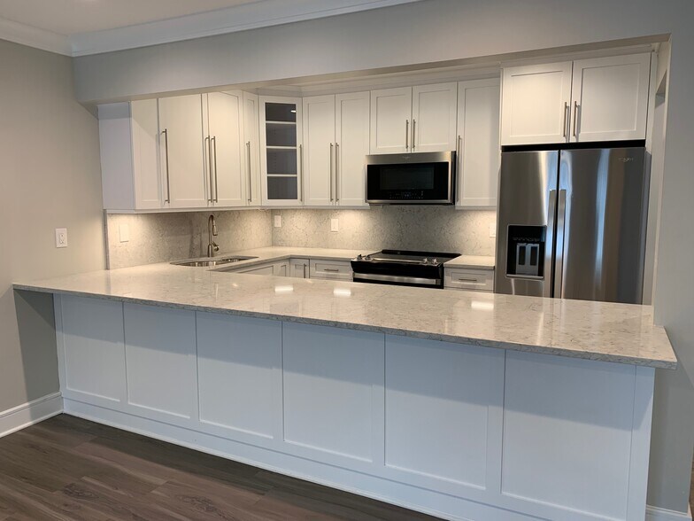 Fairfield Manor at Nesconset 116 Smithtown Blvd Smithtown NY 11787