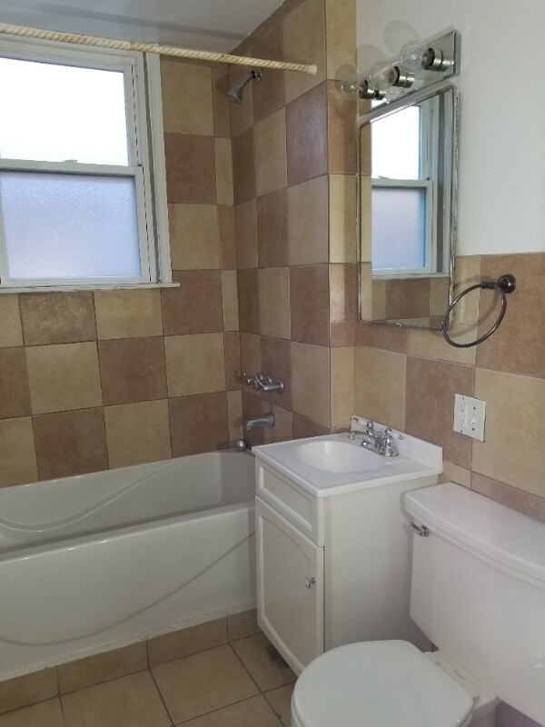 Building Photo - 5359 W Berenice Ave