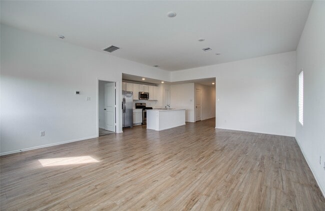 Building Photo - 4226 Iris Jade Dr