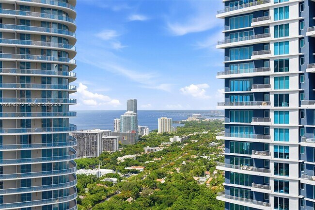 Building Photo - 1300 S Miami Ave