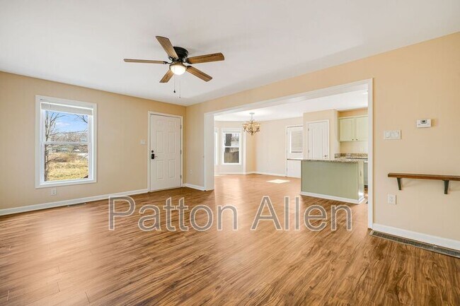 Building Photo - 56 Buffalo St