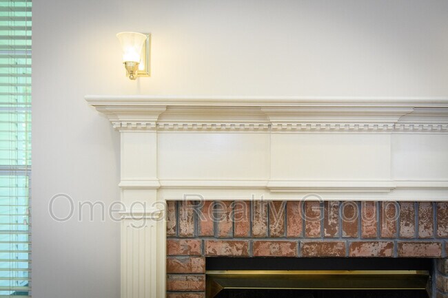 Building Photo - 4608 Fairfax Ct