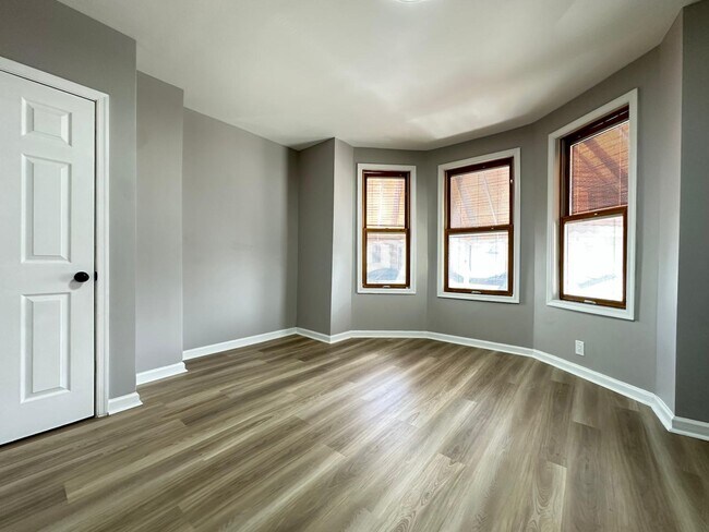 Building Photo - 6121 Delancey St