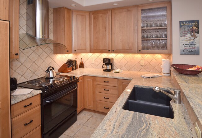 Building Photo - 50 Scott Hill Rd