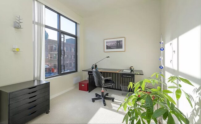 Building Photo - 288 3rd St