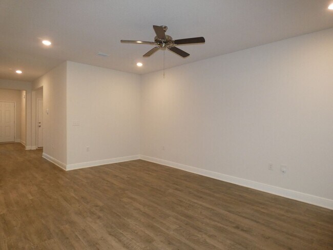 Building Photo - 3810 Hawks Landing Cir