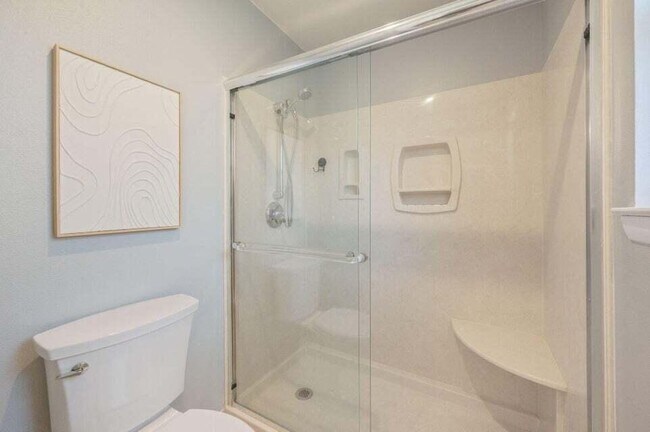 Building Photo - 512 Samana Way