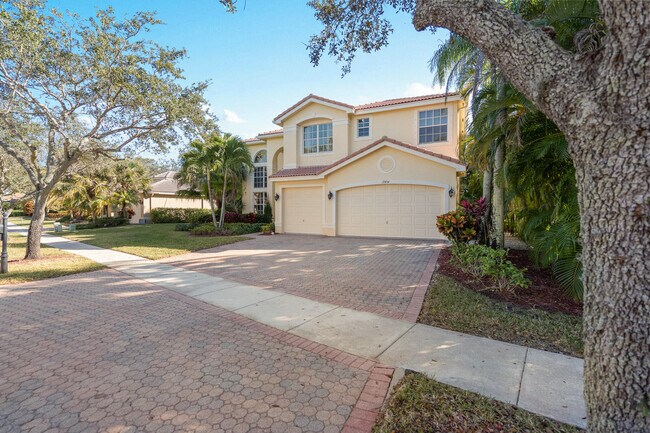 Building Photo - 19434 Estuary Dr