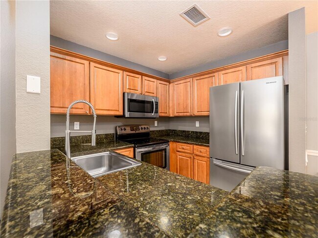 Building Photo - 131 Grand Beach Pl