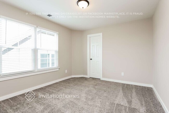 Building Photo - 202 Emmett Dr
