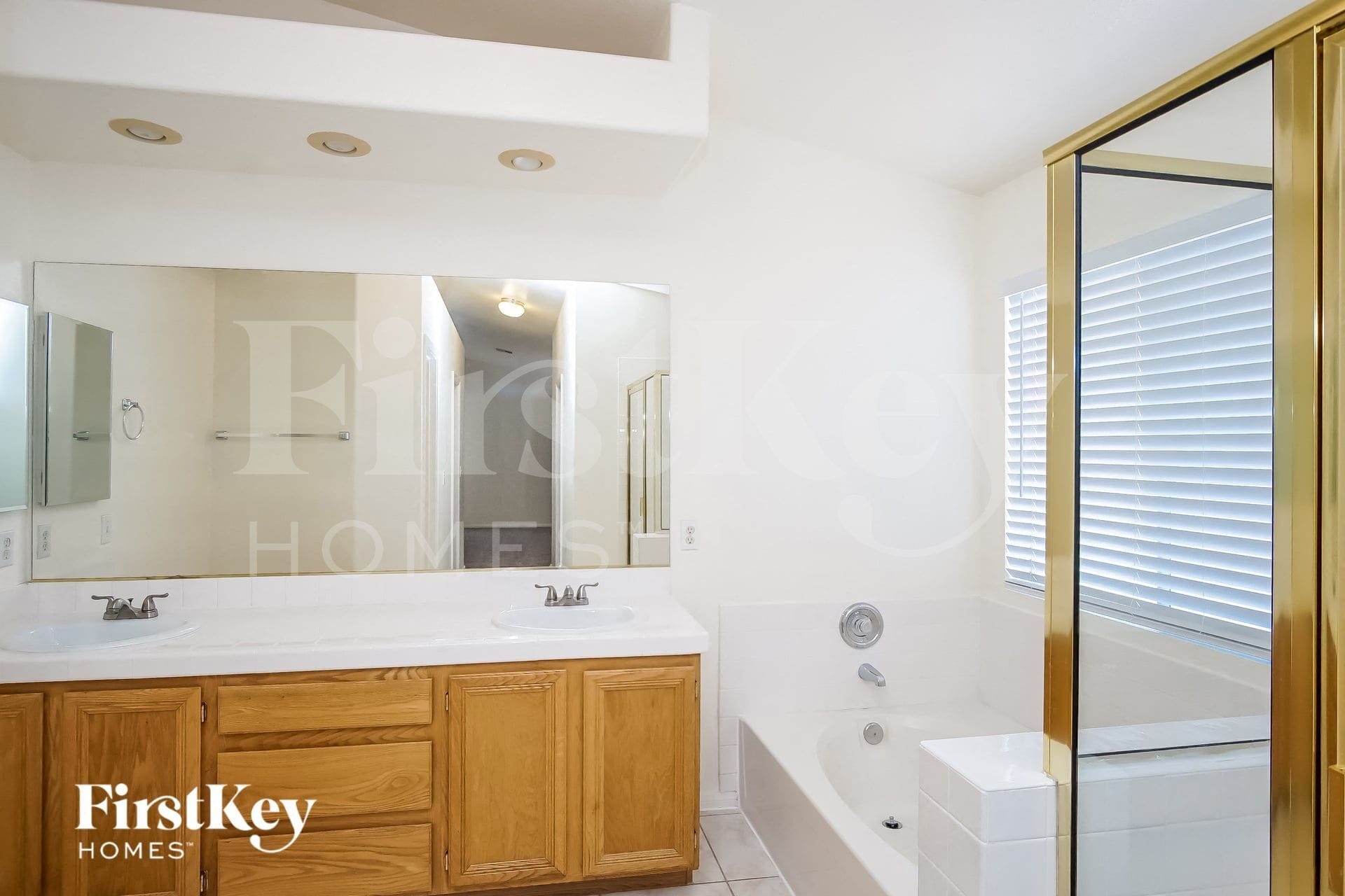 Building Photo - 3758 Tranquil Canyon Ct