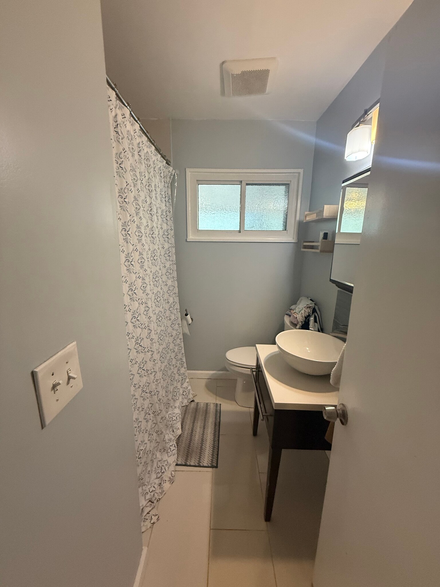 Bathroom - 430 Wimbledon Road Northeast