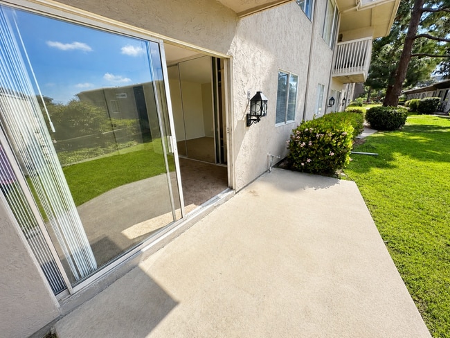 Building Photo - 6337 Caminito Andreta
