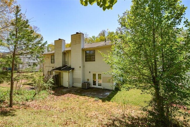Building Photo - 160 Timber Creek Ln SW