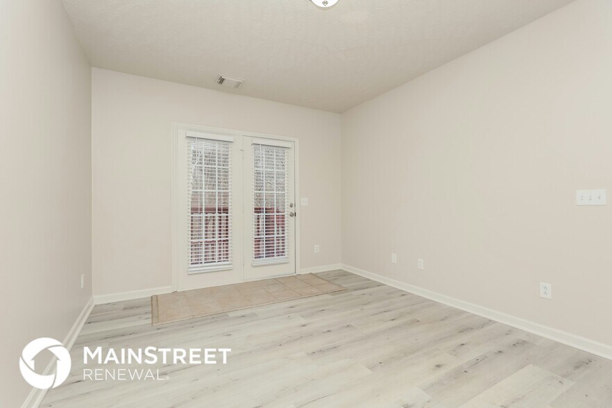 Building Photo - 7444 Penngrove Ln