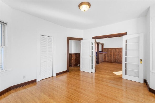 Building Photo - 478 Central Ave